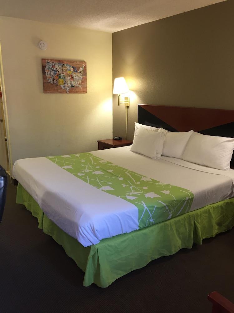 Econo Lodge Dothan Zewnętrze zdjęcie