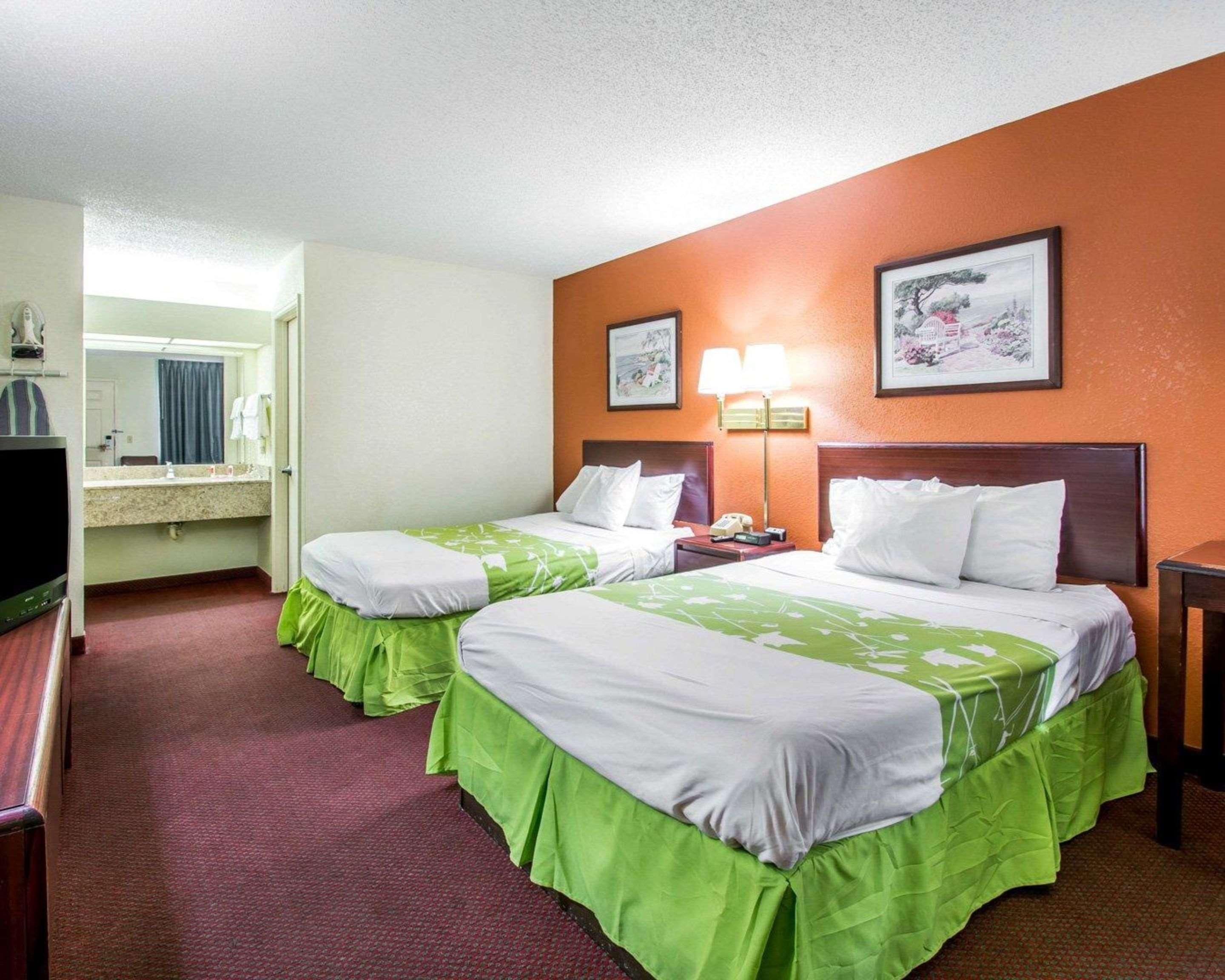 Econo Lodge Dothan Zewnętrze zdjęcie