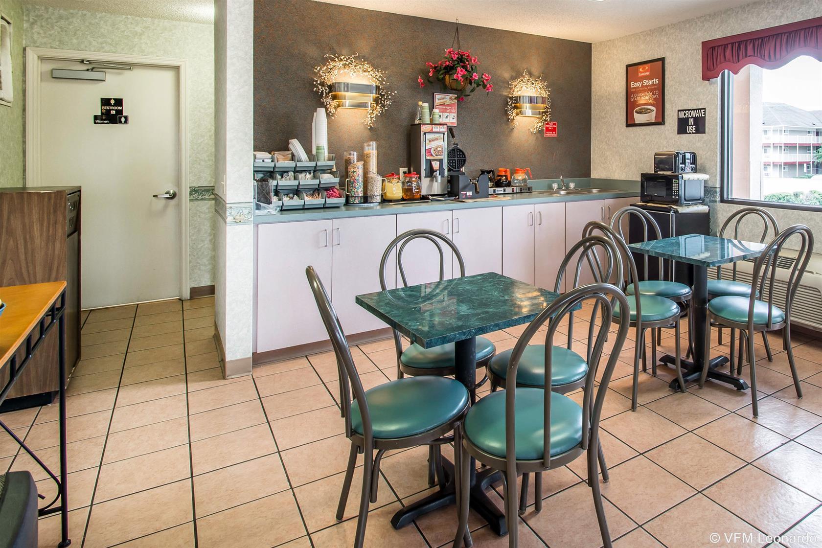 Econo Lodge Dothan Zewnętrze zdjęcie