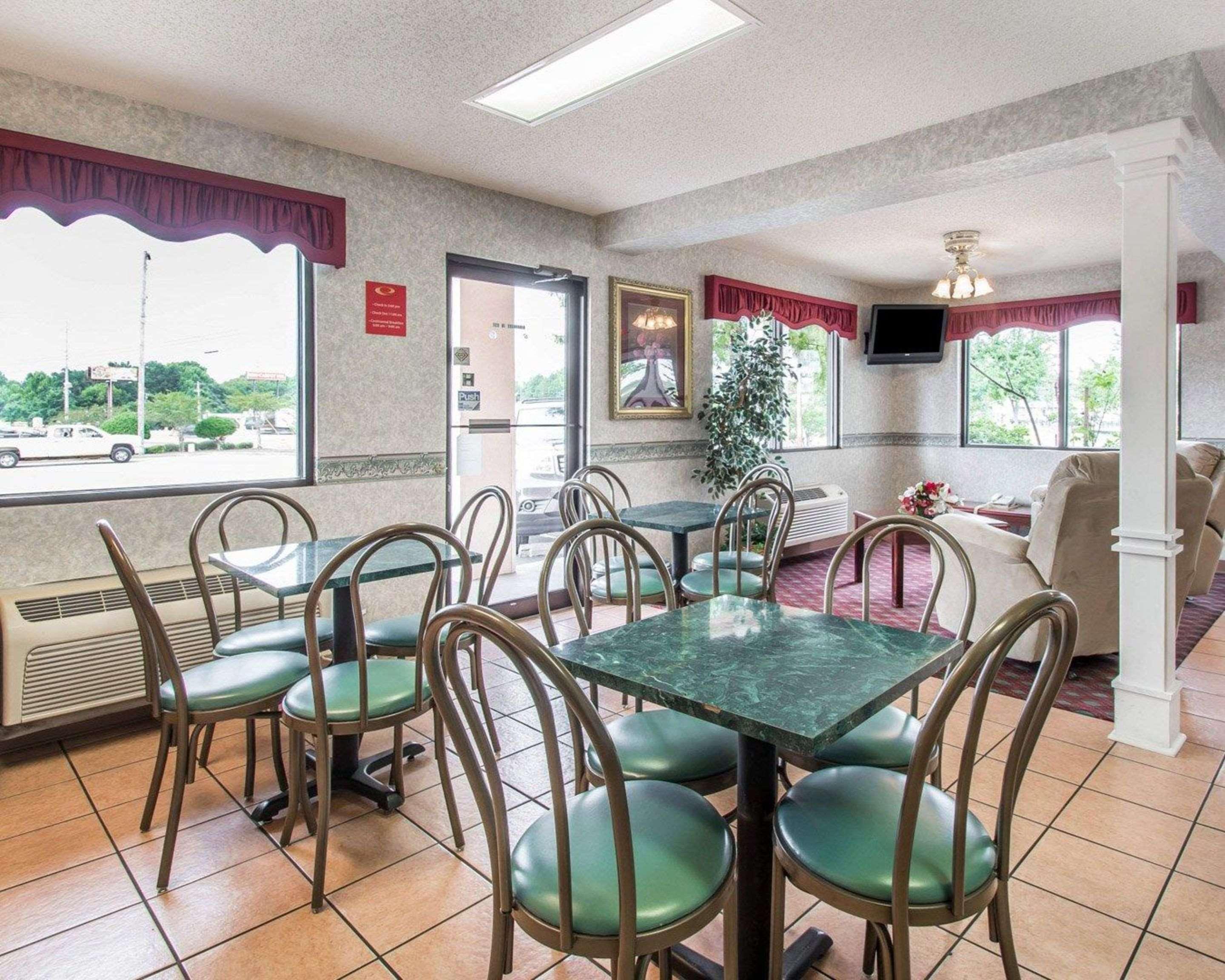 Econo Lodge Dothan Zewnętrze zdjęcie