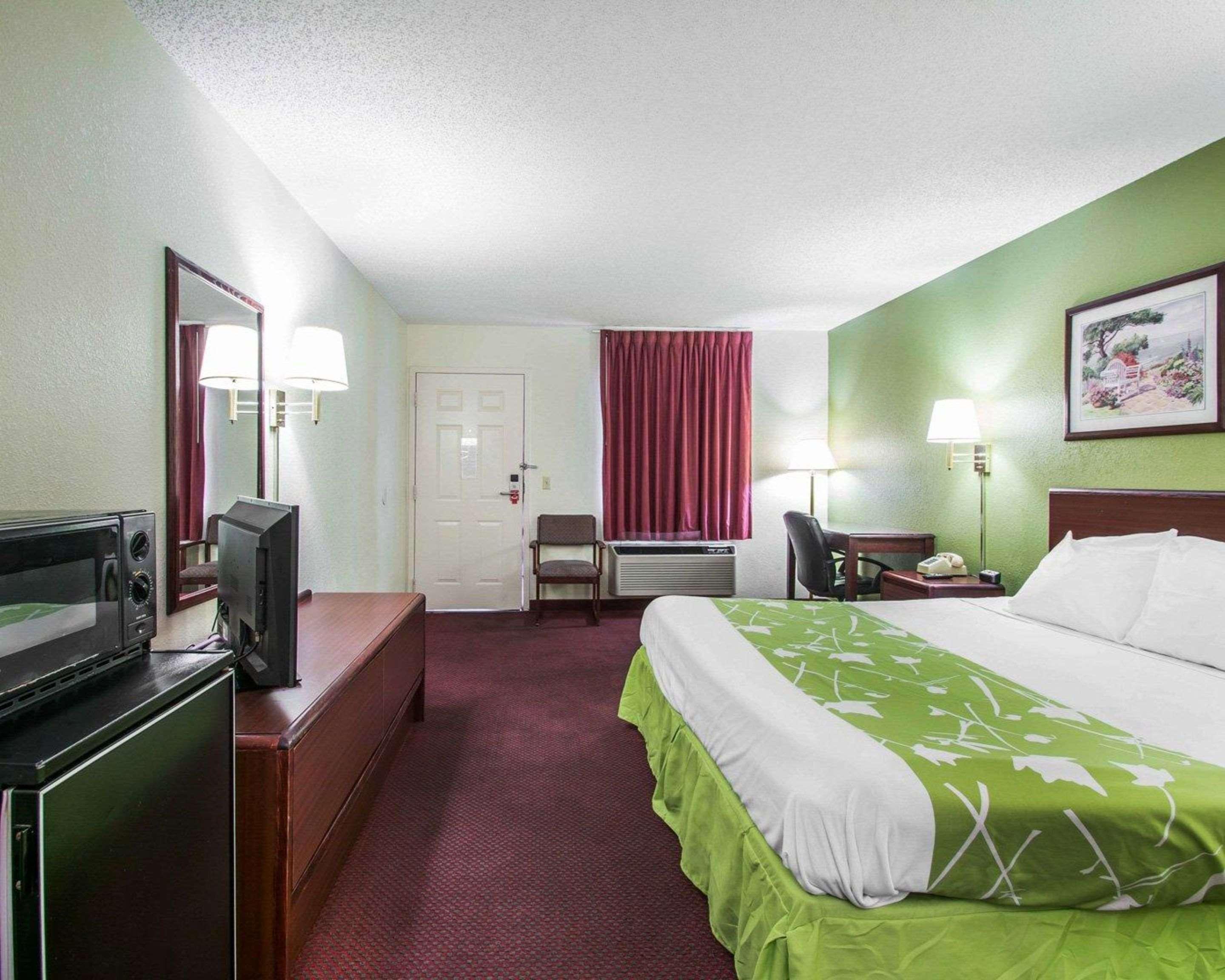Econo Lodge Dothan Zewnętrze zdjęcie