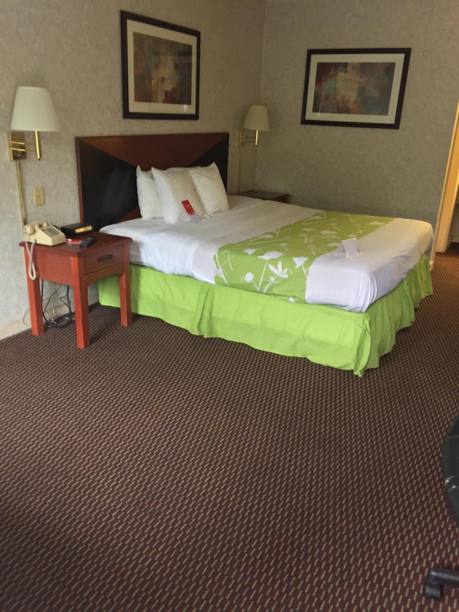 Econo Lodge Dothan Zewnętrze zdjęcie