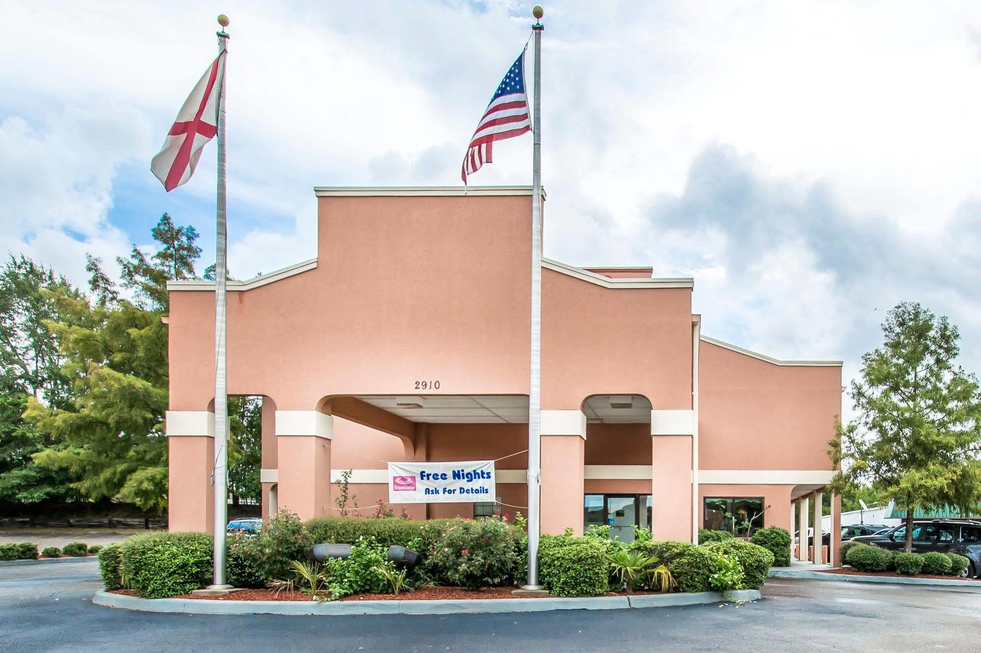 Econo Lodge Dothan Zewnętrze zdjęcie