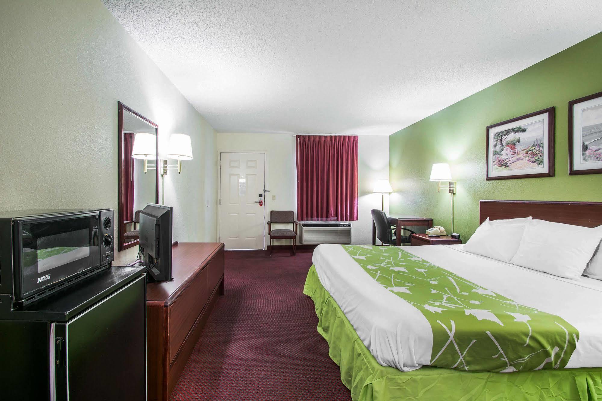 Econo Lodge Dothan Zewnętrze zdjęcie